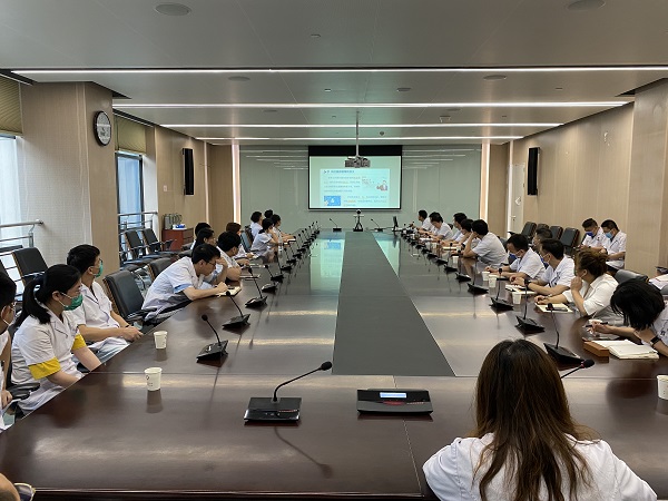 新闻稿照片.jpg 新闻稿照片.jpg