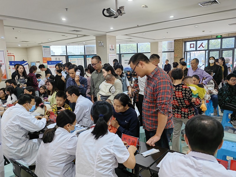 广德市中医院义诊.jpg 广德市中医院义诊.jpg