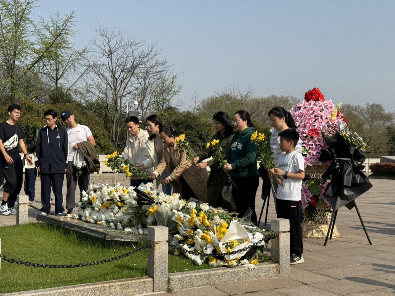 图片 1.png 图片 1.png