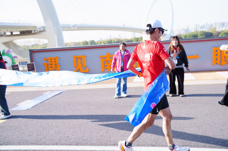 10公里冲刺_副本.jpg 10公里冲刺_副本.jpg